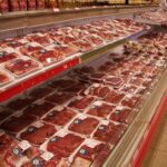 supermarket-g423f87eb2_1280 Supermarkt Regal mit Fleisch